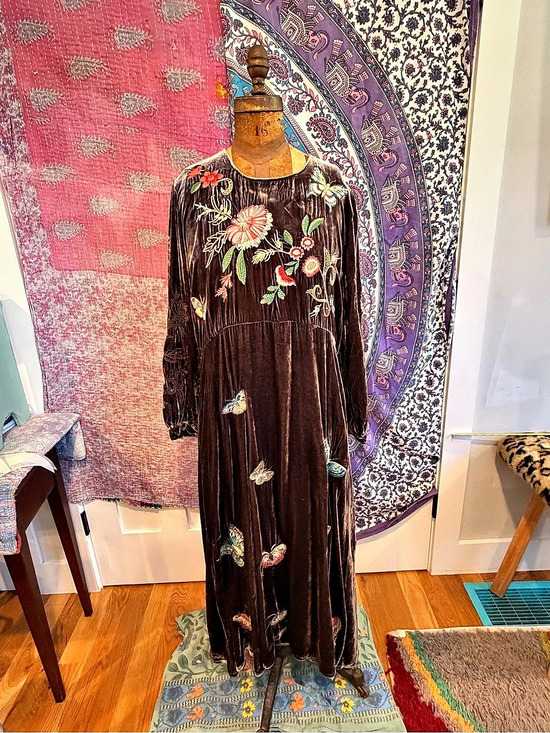 Free People Dresses & Skirts - JOHNNY WAS Embroidered Velvet Maxi Dress Brown Large Like New